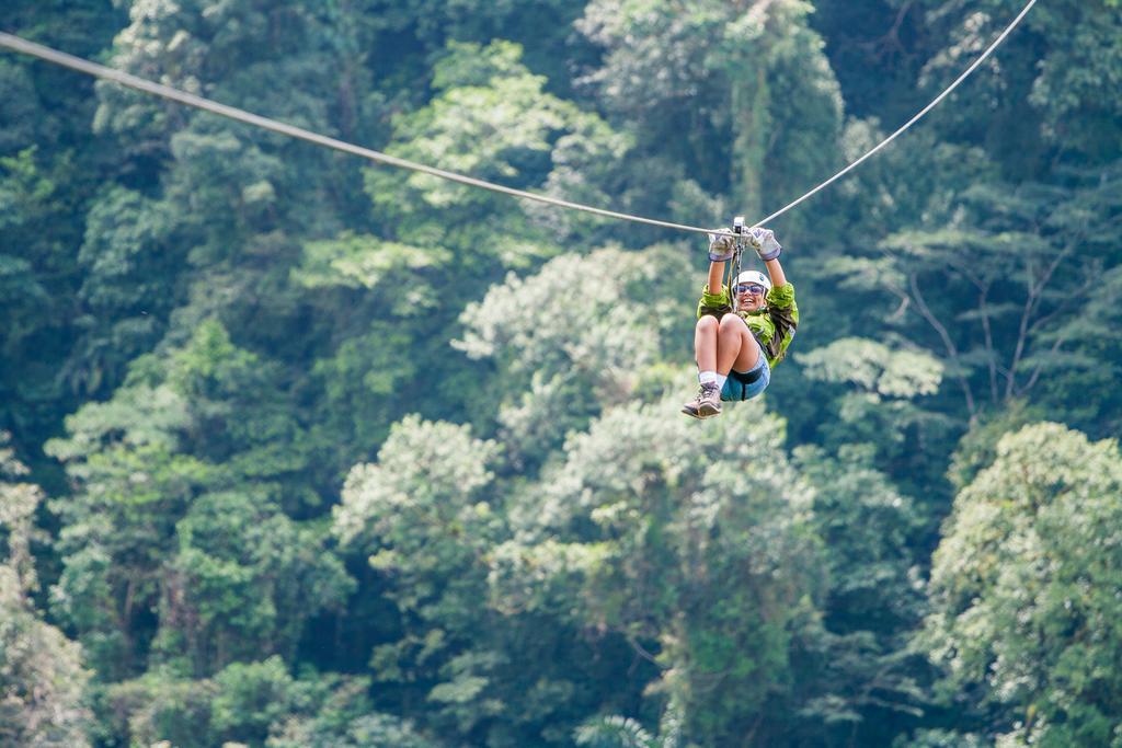 La Fortuna Hotel Tangara Arenal B&B المظهر الخارجي الصورة